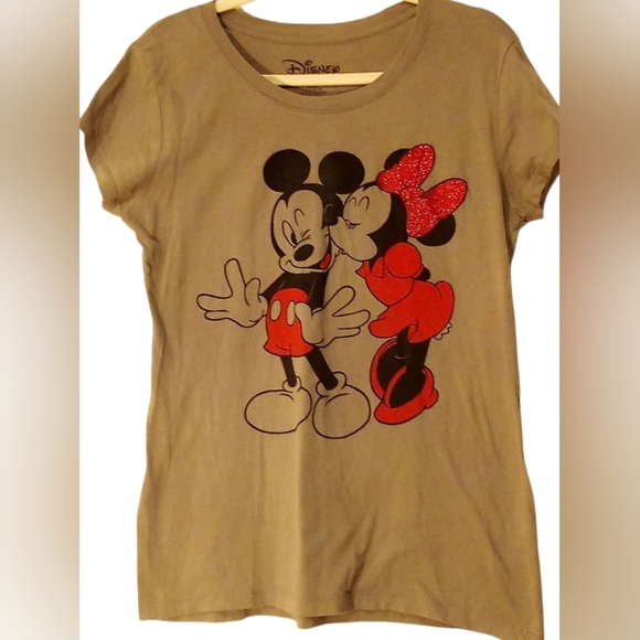 Disney - 2 Vintage Mickey & Minnie Tee Shirts, Both XL Junior's, Short... - Picture 12 of 15